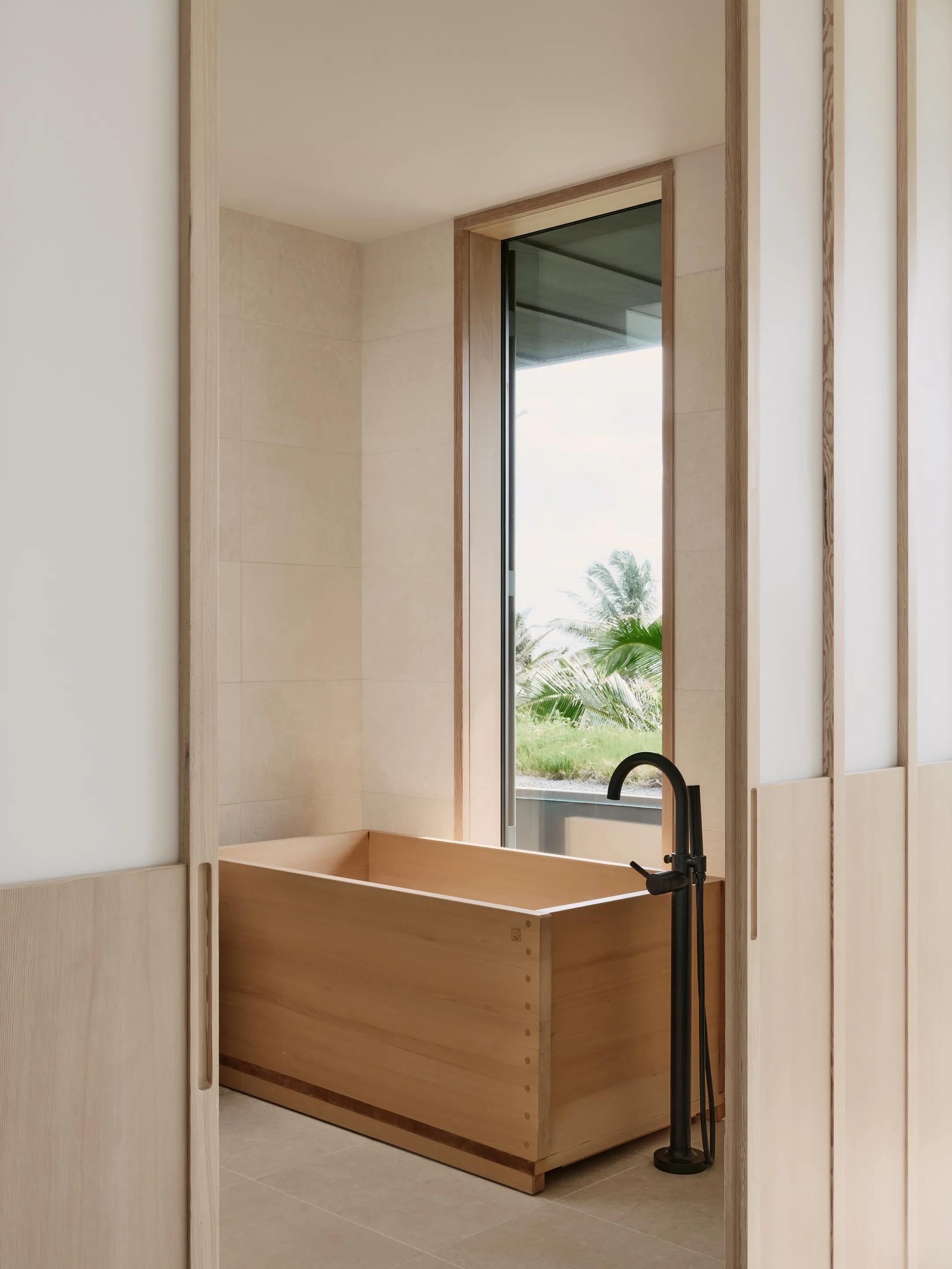 bathroom soak in fir, fabricated by Oxbow Fabrication