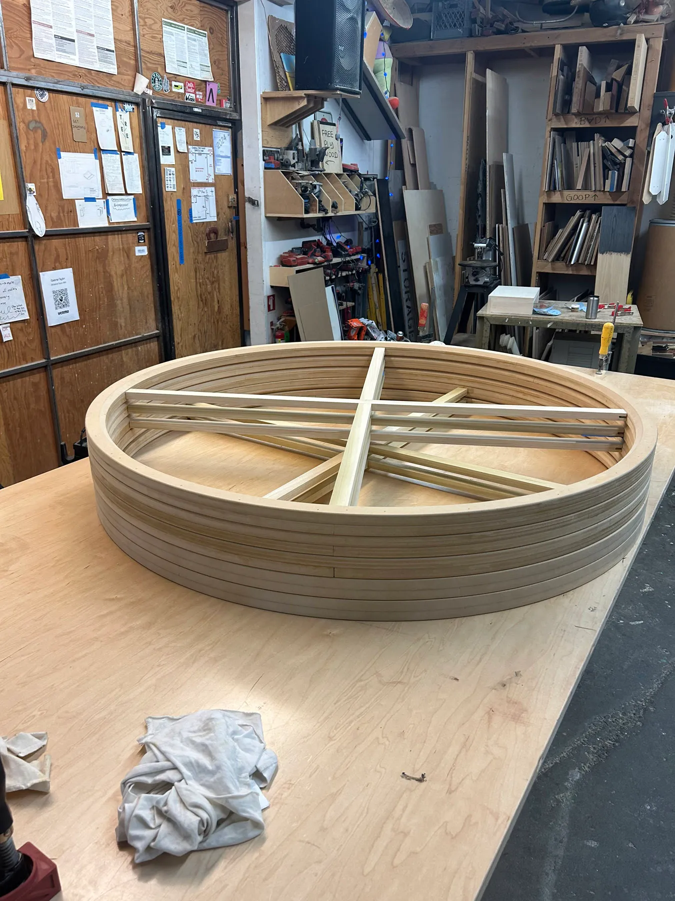 Circular frames for circle shaped art