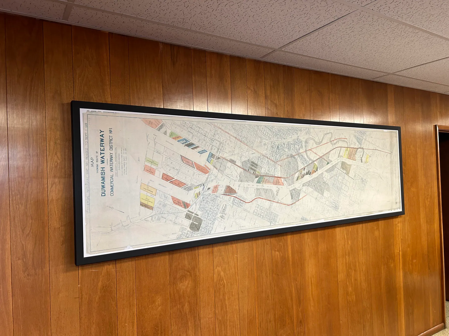 Oxbow is capable of framing large artworks